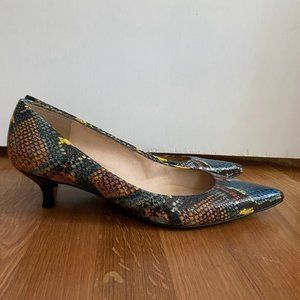 Stuart Weitzman Multicolored Snake Print Pointed Toe Kitten Heels 11